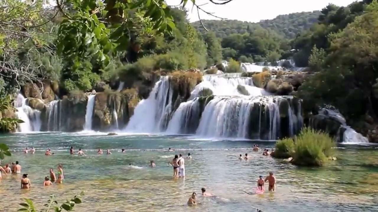 Matija Apartment Sibenik Ngoại thất bức ảnh