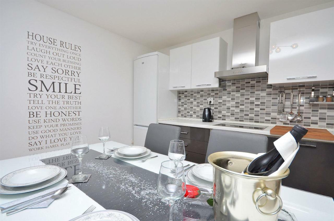 Matija Apartment Sibenik Ngoại thất bức ảnh